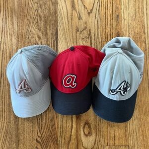 USED—-Atlanta Braves Fitted Caps